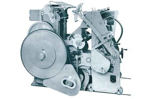 Gietz Tiegel Machine
